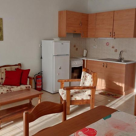 Giannos Apartments Agia Efimia Esterno foto