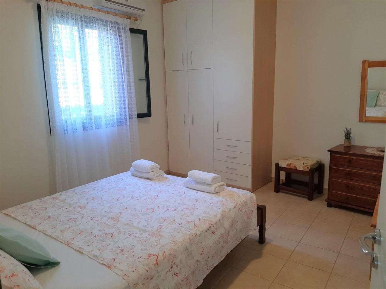Giannos Apartments Agia Efimia Esterno foto